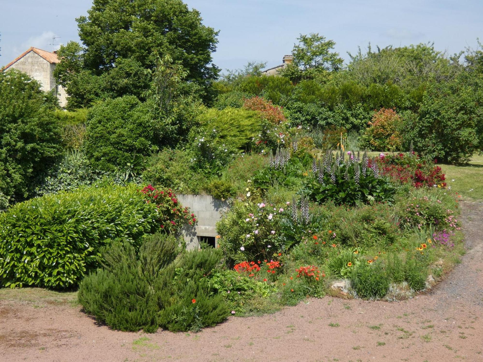 Val De Loire L'instant Famille Holiday home *